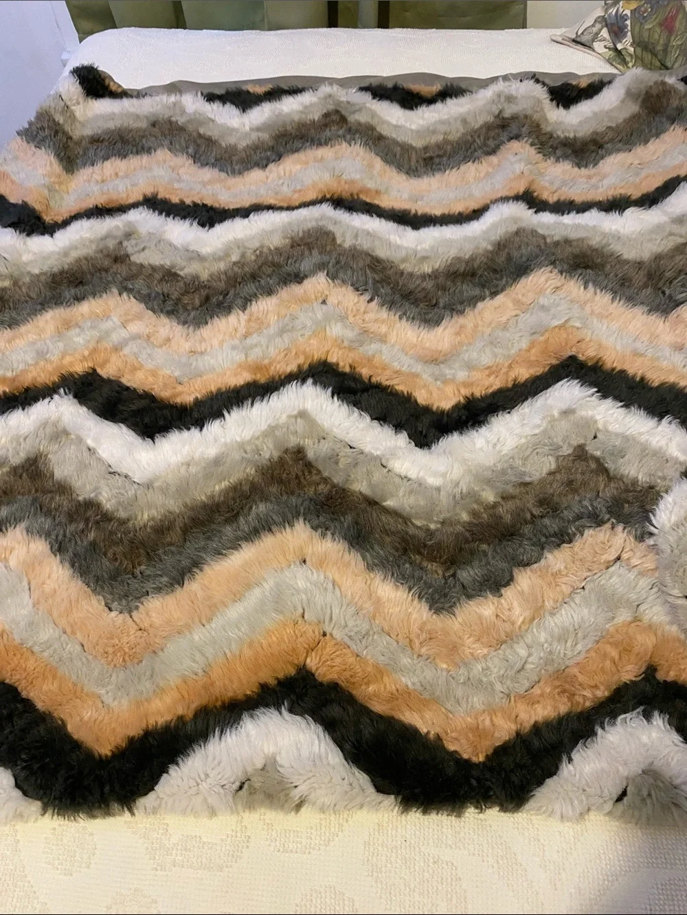 Tahari Chevron Faux Fur Throw Blanket in Cream, Black, Tan, Gray